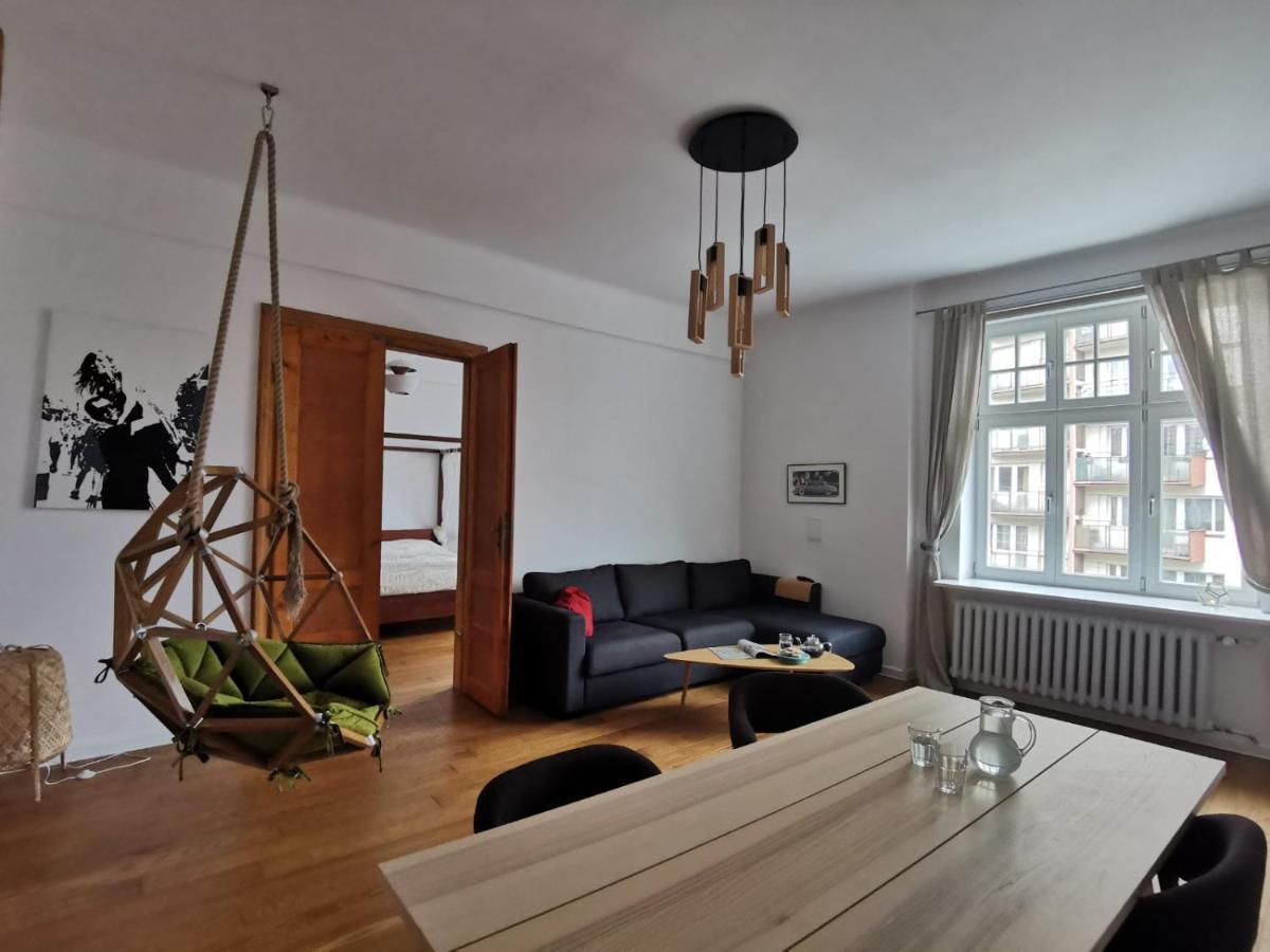 Designer 110m2 With King Size Beds&equipped Kitchen Krakau