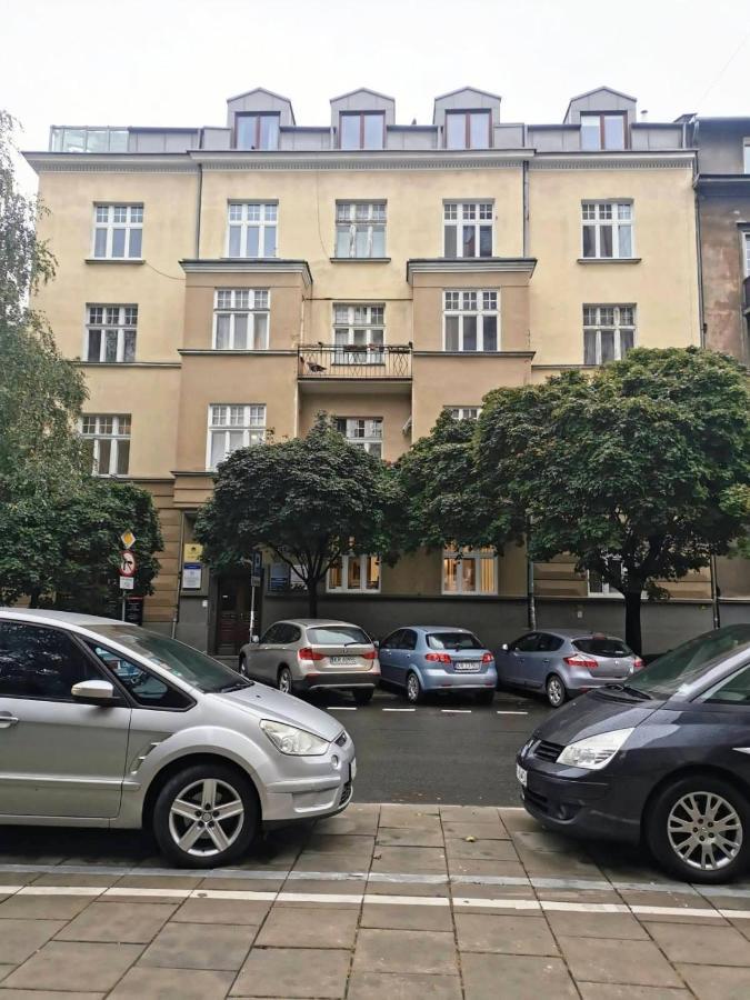 Apartment Designer 110m2 With King Size Beds&equipped Kitchen *